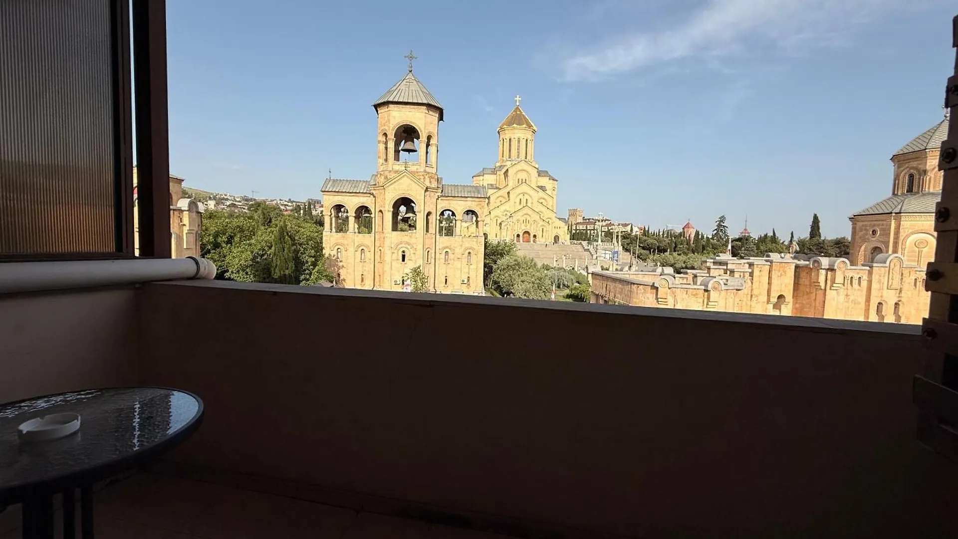 Liva Hotel Tbilisi