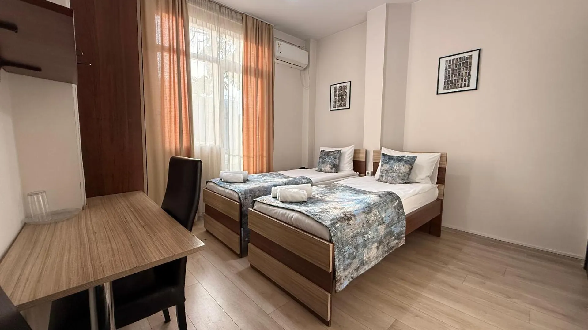 Liva Hotel 第比利斯