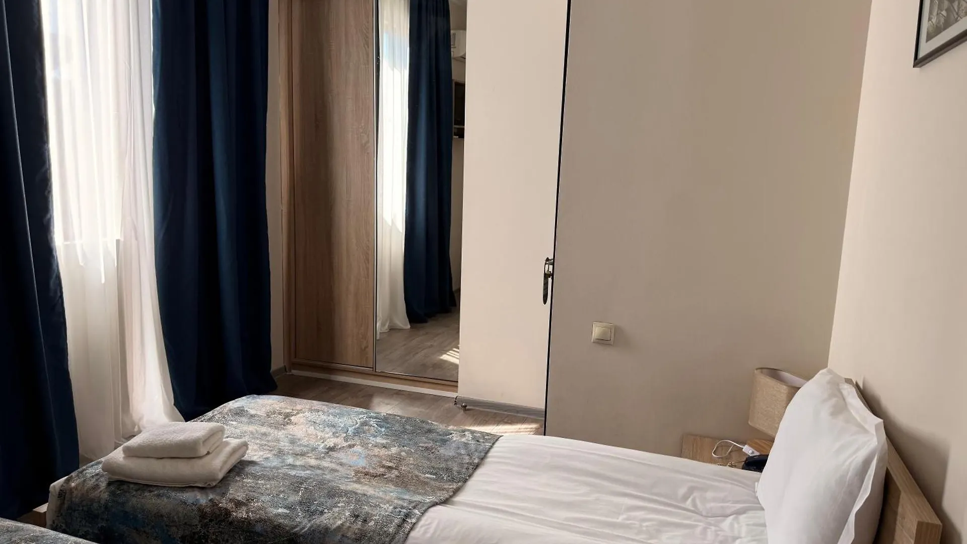 Liva Hotel 第比利斯