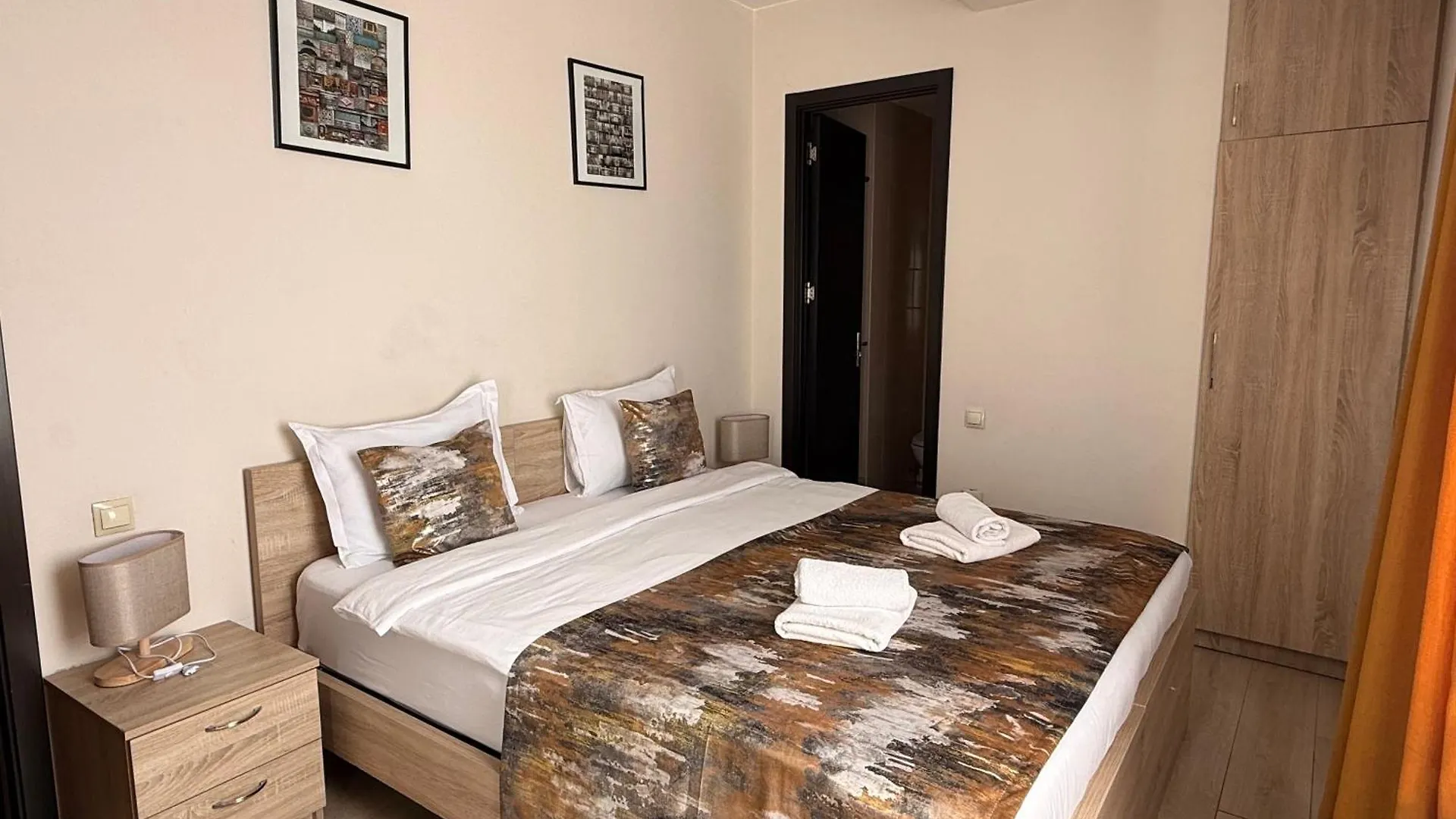 Liva Hotel 第比利斯